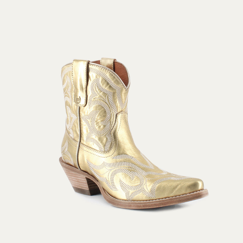 REGINA GOLD - Leather Cowgirl Boots - Stylish Western Footwear & Comfort