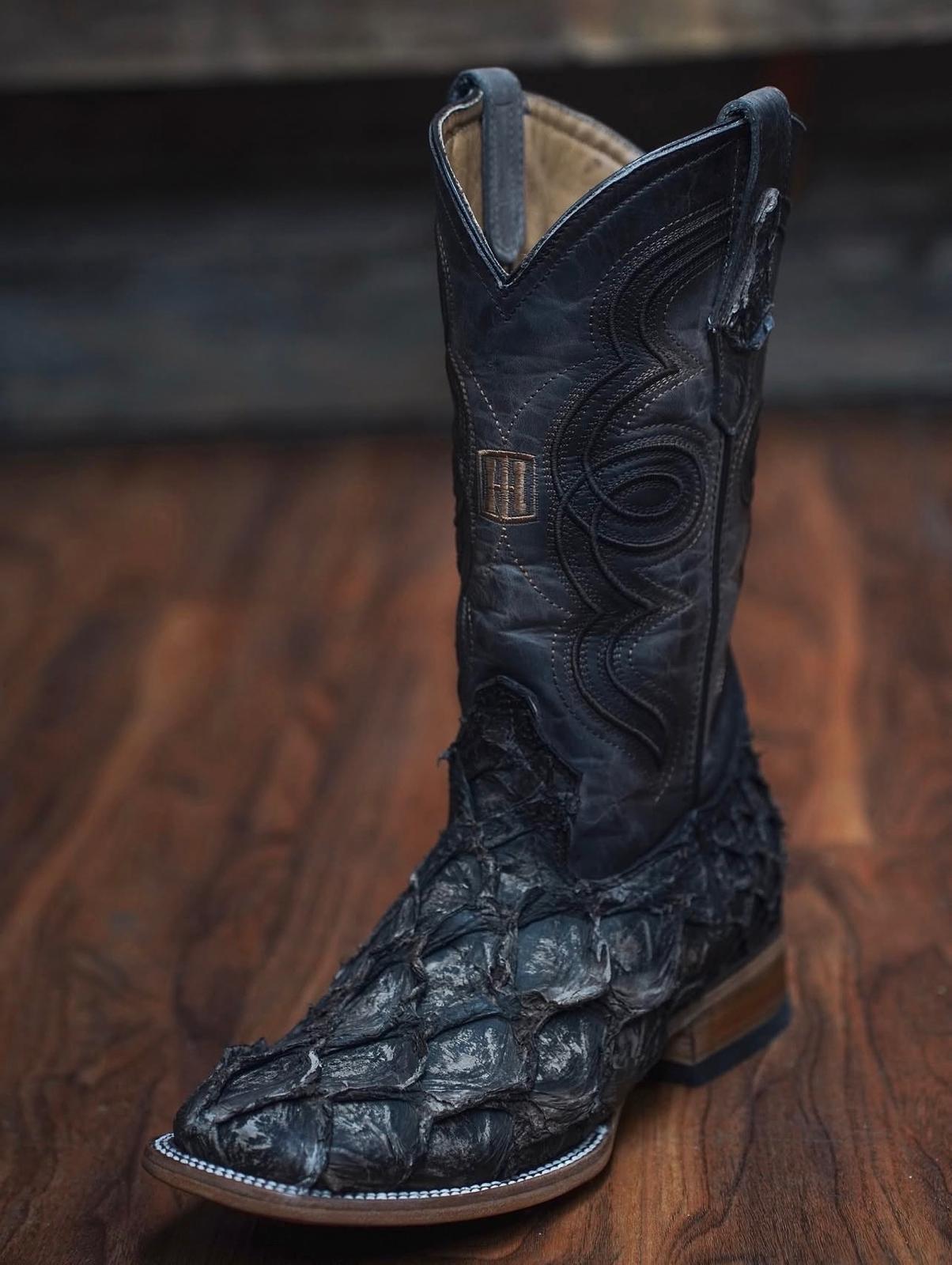 EXOTIC BLACK FISH - COWBOY BOOTS