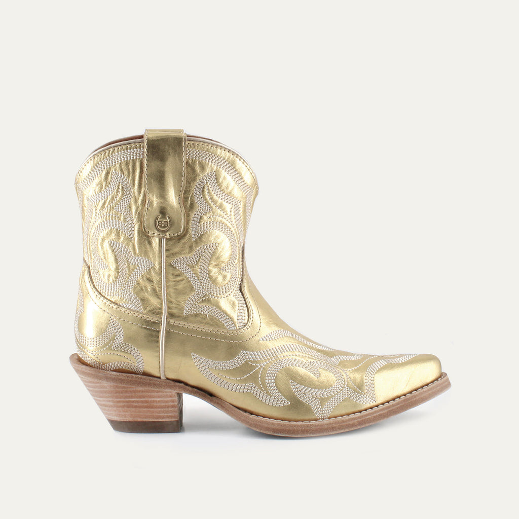 REGINA GOLD - Leather Cowgirl Boots - Stylish Western Footwear & Comfort