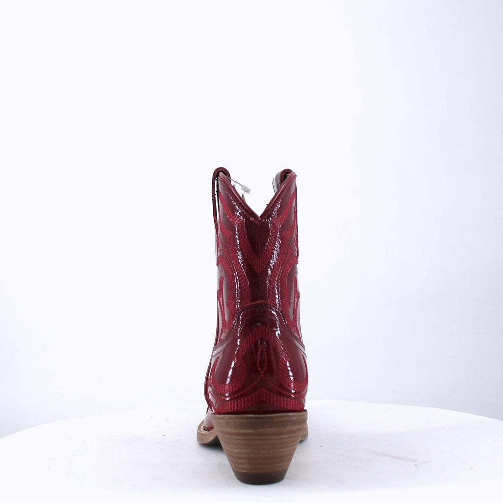 REGINA CHAROL RED