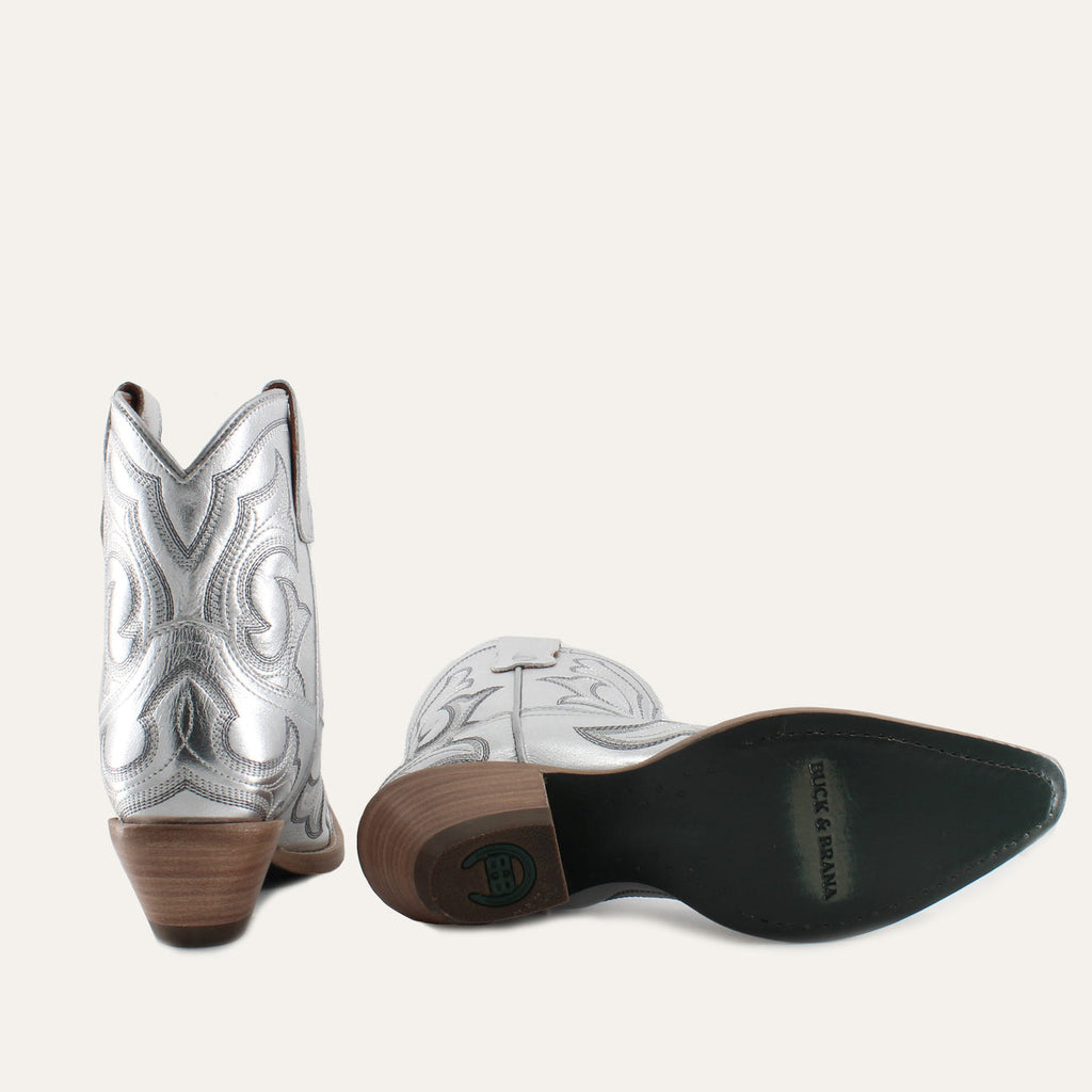 REGINA SILVER - Leather Cowgirl Boots - Stylish Western Footwear & Comfort