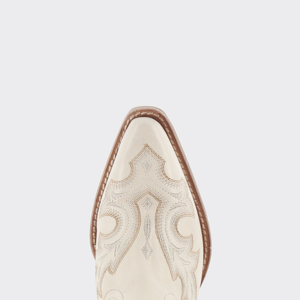 SAMIRA IVORY - Tall Western Style & Comfort