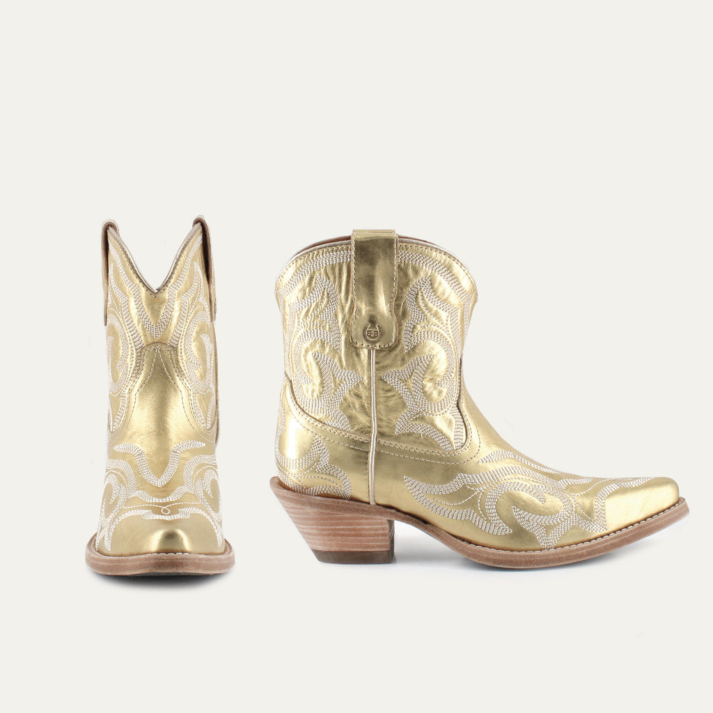 REGINA GOLD - Leather Cowgirl Boots - Stylish Western Footwear & Comfort