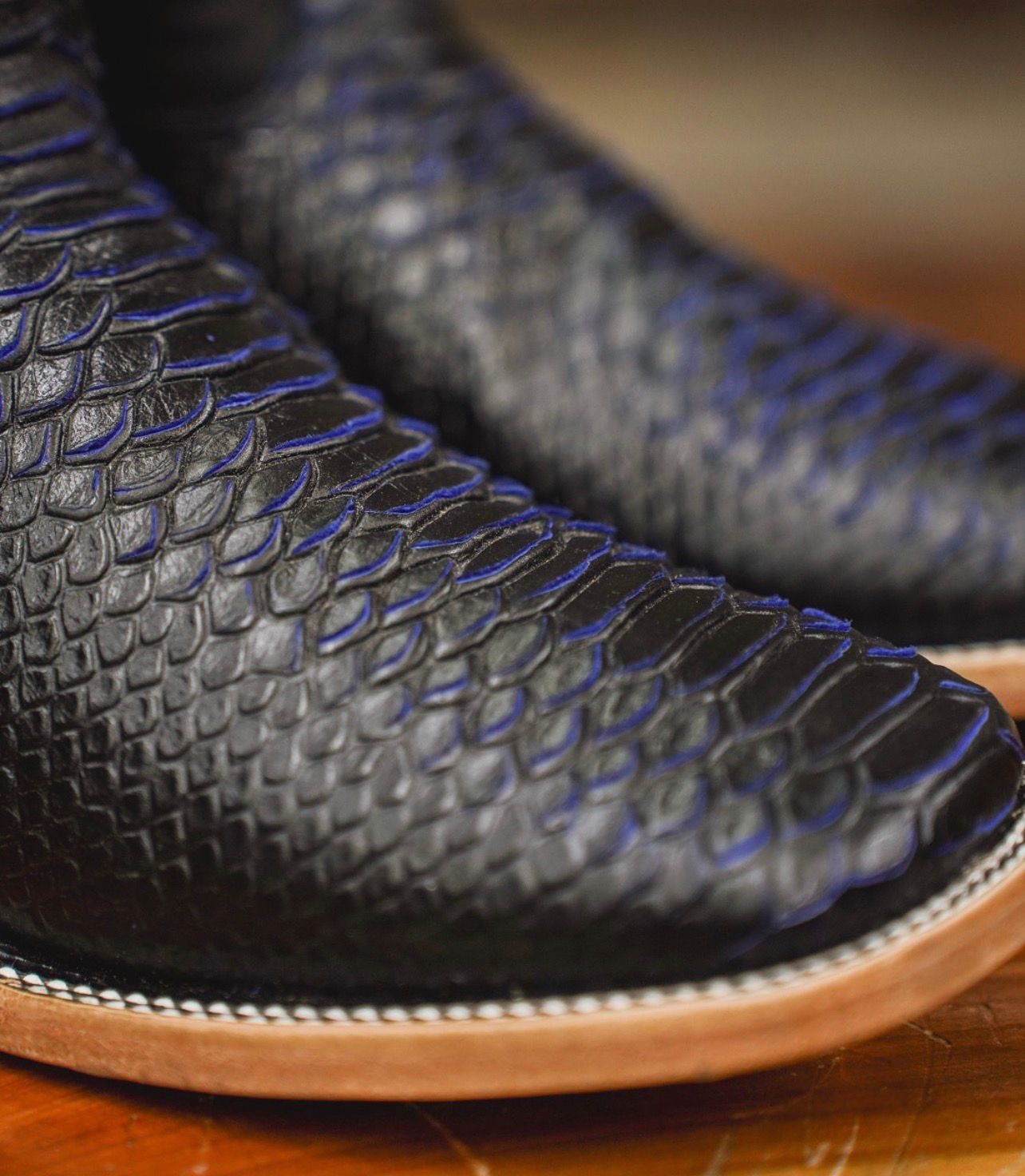 PYTHON BLUE BLACK LEATHER - COWBOY BOOTS